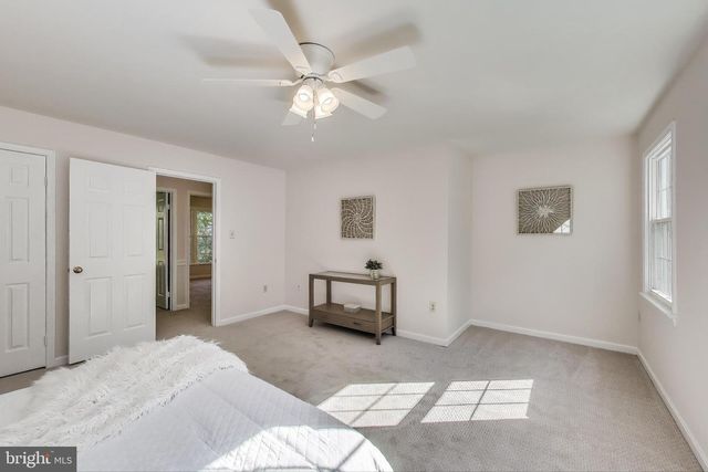12148 DARNLEY RD, Woodbridge, VA 22192