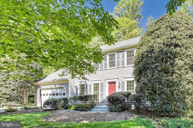 12148 DARNLEY RD, Woodbridge, VA 22192