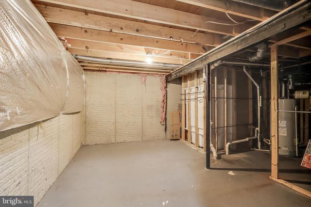 12148 DARNLEY RD, Woodbridge, VA 22192