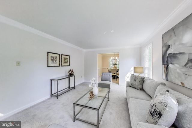 12148 DARNLEY RD, Woodbridge, VA 22192