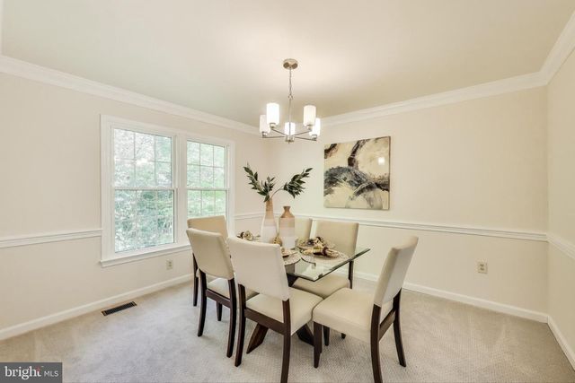 12148 DARNLEY RD, Woodbridge, VA 22192
