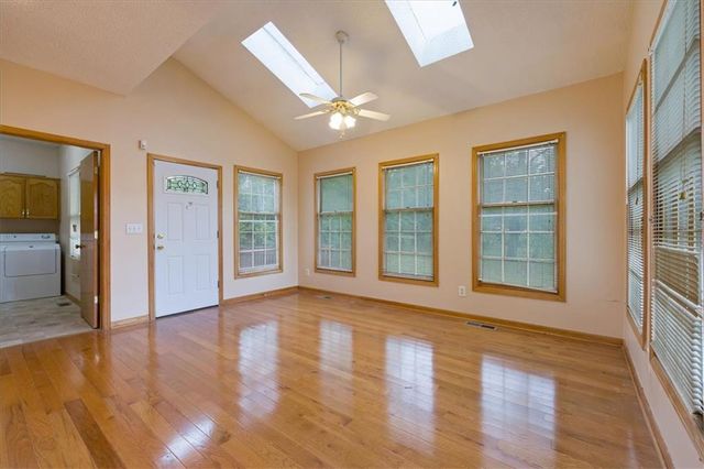 7200 E 69th Street, Kansas City, MO 64133