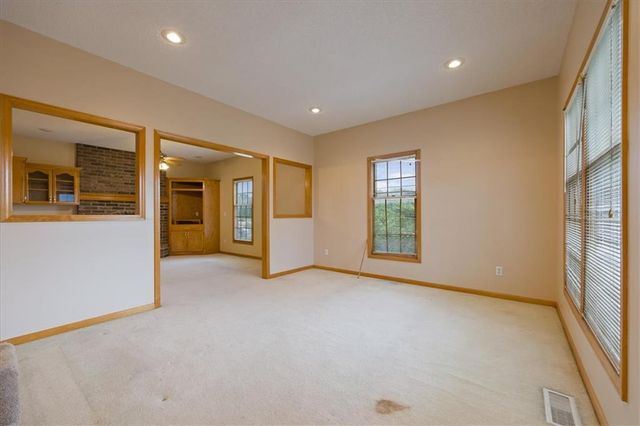 7200 E 69th Street, Kansas City, MO 64133