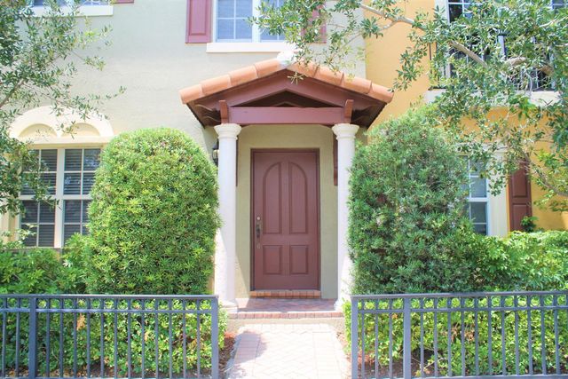 531 S Federal Highway 16, Lake Worth, FL 33460