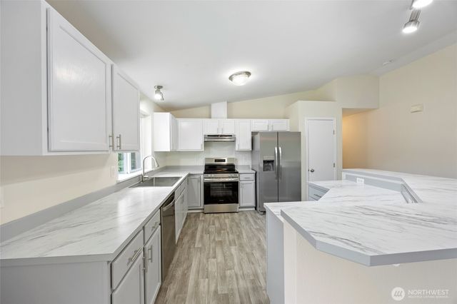 151 W Satsop Maple Glen, Elma, WA 98541