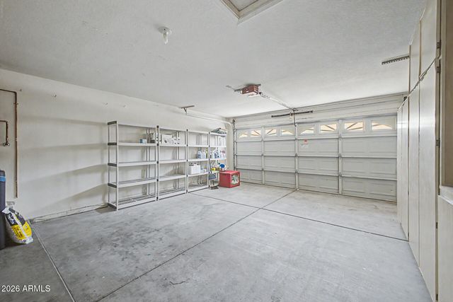 9054 W LISBON Lane, Peoria, AZ 85381