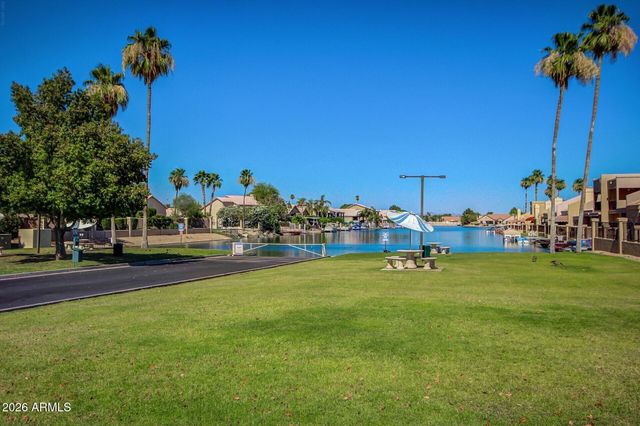 9054 W LISBON Lane, Peoria, AZ 85381