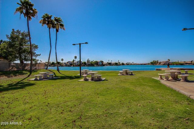 9054 W LISBON Lane, Peoria, AZ 85381