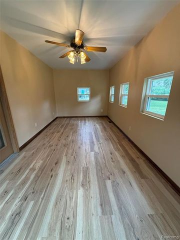 45440 Wakefield Street, Shelby Twp, MI 48317