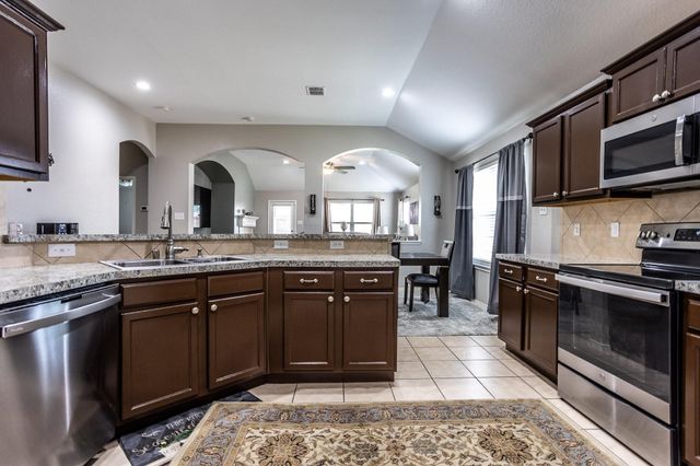 1017 Fredonia Drive, Forney, TX 75126
