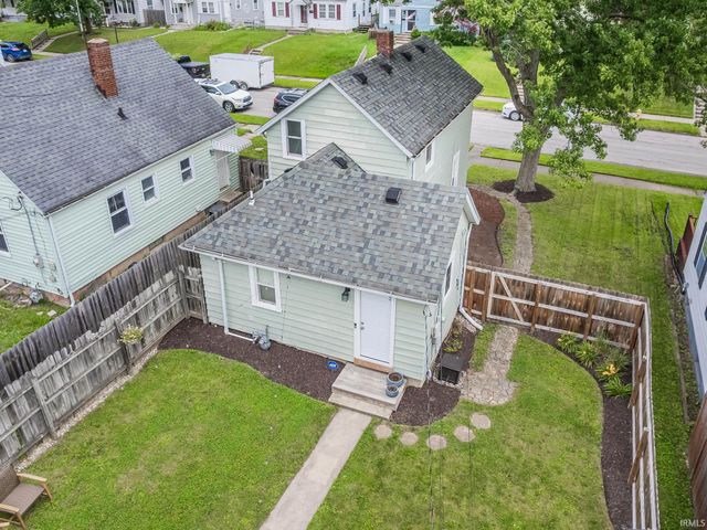1661 Rosemont Drive, Fort Wayne, IN 46808