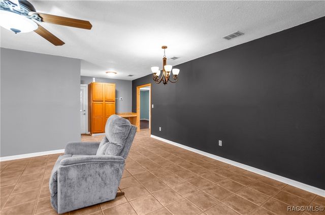 2949 N Carolina Road, Crystal River, FL 34428