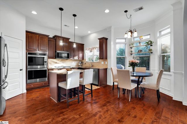 445 Jameswood Court, Greer, SC 29651