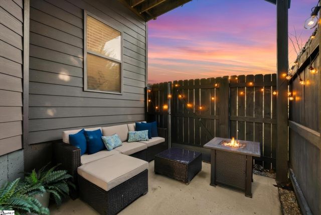 445 Jameswood Court, Greer, SC 29651