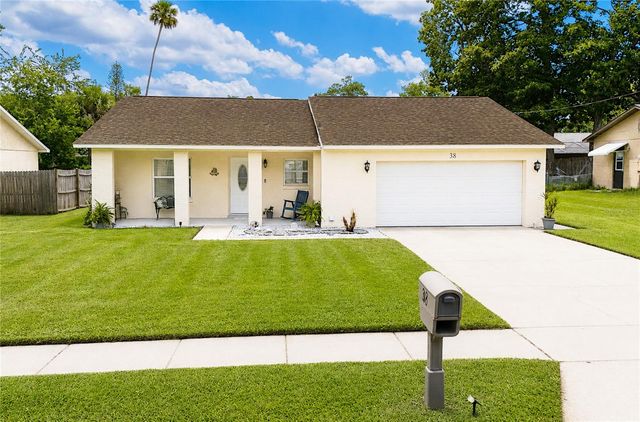 38 LAUREL OAKS CIRCLE, Ormond Beach, FL 32174