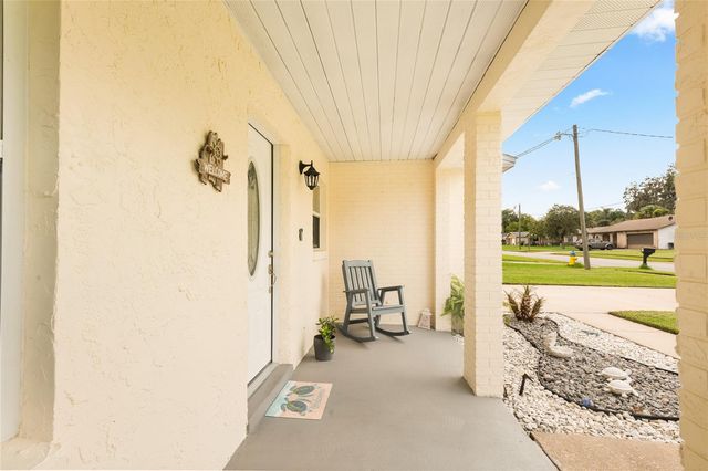 38 LAUREL OAKS CIRCLE, Ormond Beach, FL 32174