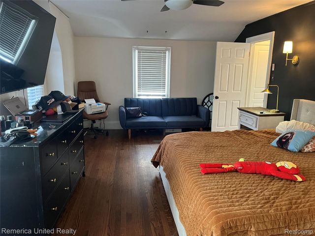 11025 Berwick Street, Livonia, MI 48150