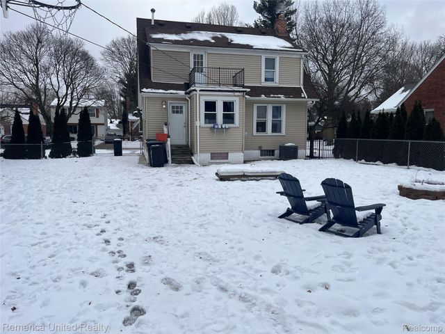 11025 Berwick Street, Livonia, MI 48150