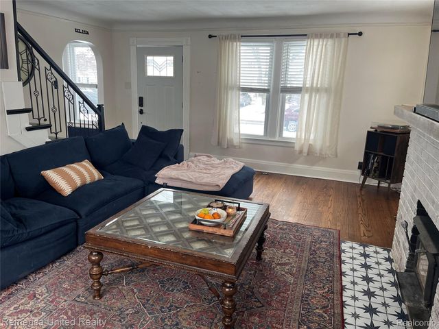 11025 Berwick Street, Livonia, MI 48150