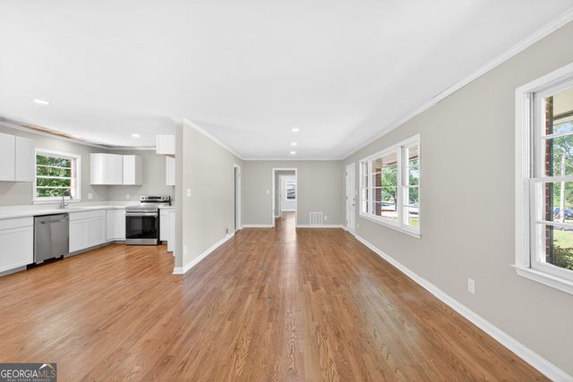 234 N 5th Avenue, Winder, GA 30680