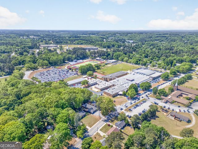 234 N 5th Avenue, Winder, GA 30680