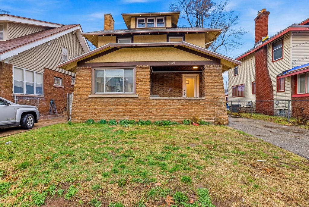 1059 Martin Luther King Jr Street SE, Grand Rapids, MI 49507