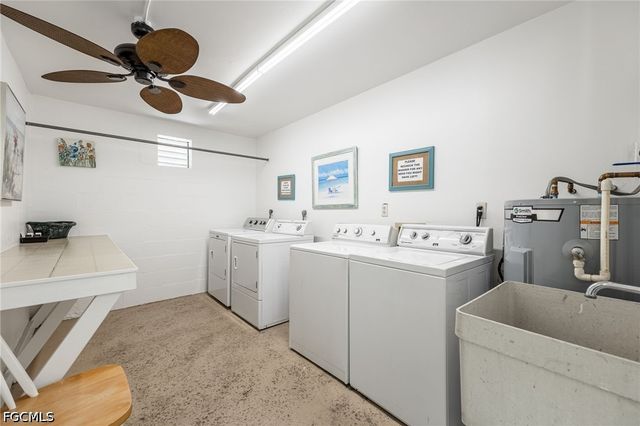 1580 Pine Valley DR 415, Fort Myers, FL 33907