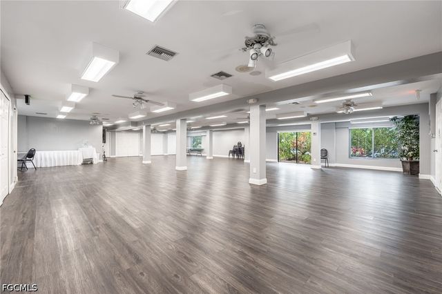 1580 Pine Valley DR 415, Fort Myers, FL 33907