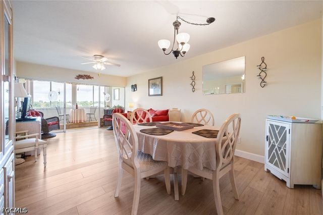 1580 Pine Valley DR 415, Fort Myers, FL 33907