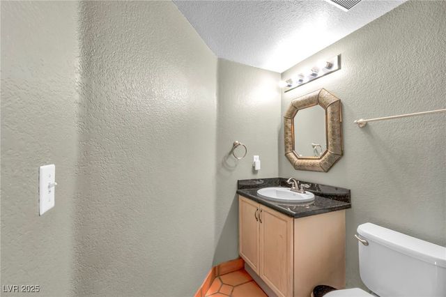 7963 Cina Avenue, Las Vegas, NV 89147