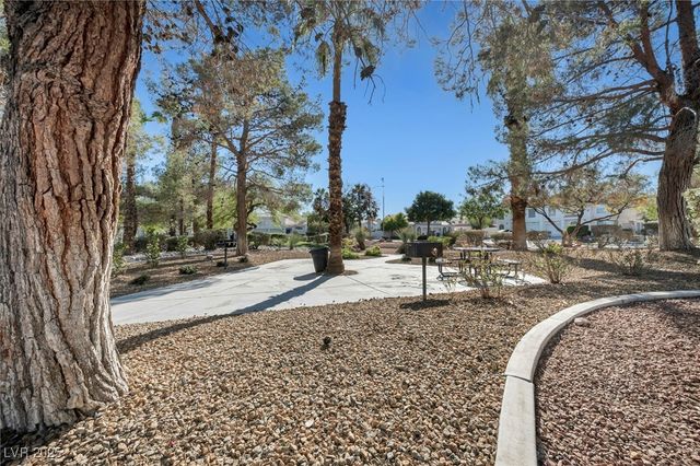 7963 Cina Avenue, Las Vegas, NV 89147