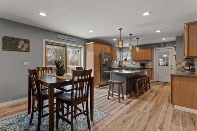 70820 Sunrise Drive, Edwardsburg, MI 49112
