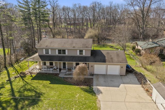 70820 Sunrise Drive, Edwardsburg, MI 49112