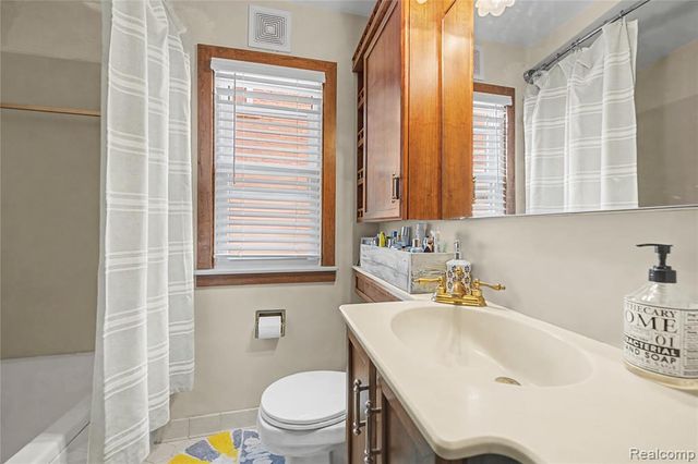 14904 Anne Avenue, Allen Park, MI 48101