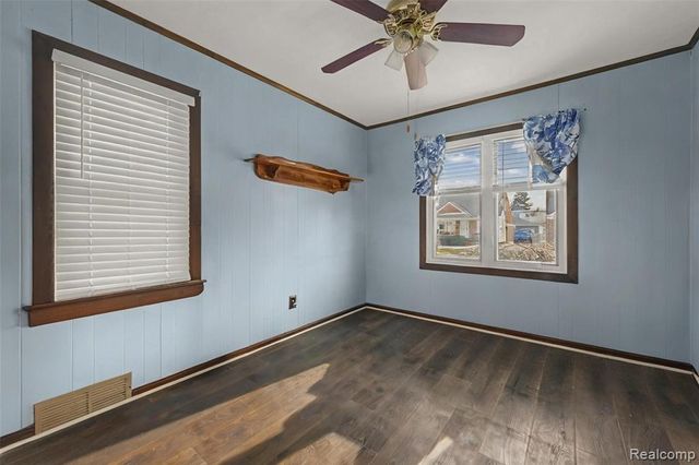 14904 Anne Avenue, Allen Park, MI 48101