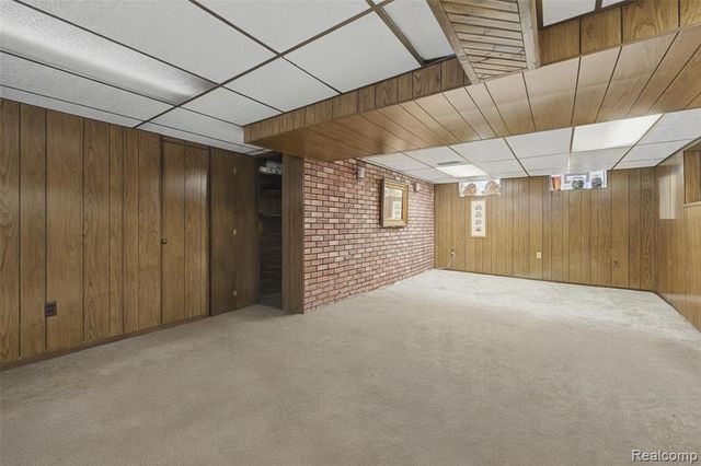 14904 Anne Avenue, Allen Park, MI 48101