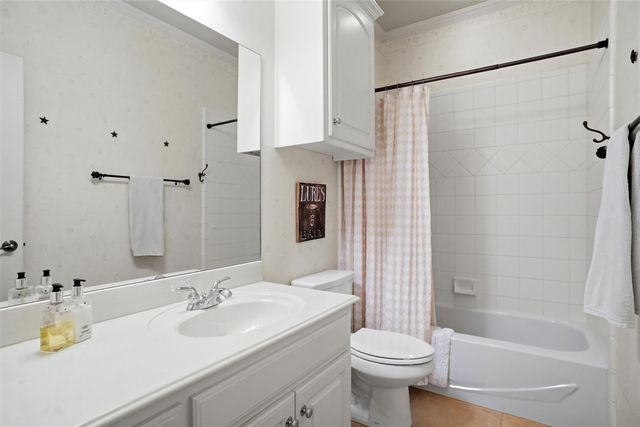 1209 Merlot Drive, Southlake, TX 76092