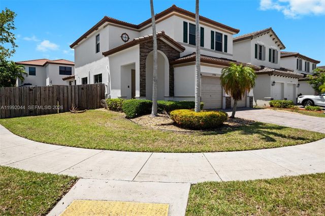 22780 SW 92nd Ct, Cutler Bay, FL 33190