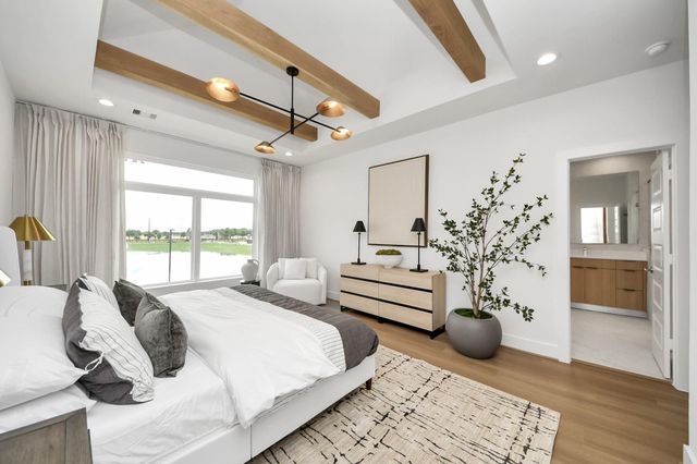 2202 Via Cami, Houston, TX 77051