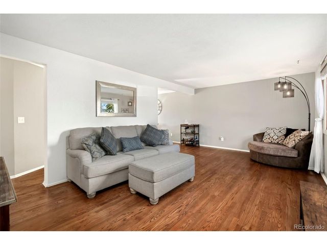 4523 Woodland Ct, Fort Collins, CO 80526