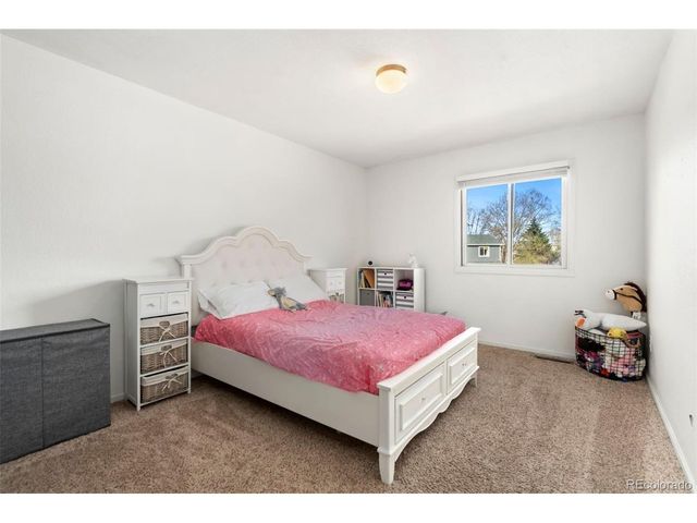 4523 Woodland Ct, Fort Collins, CO 80526