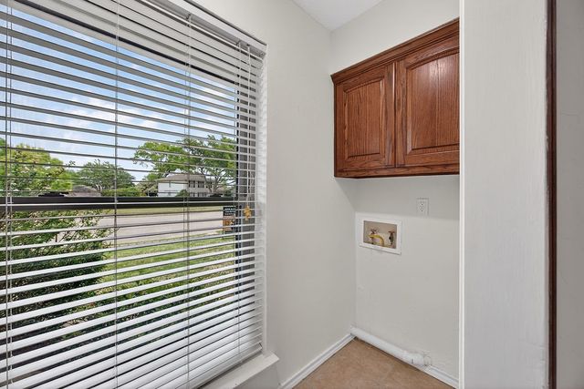 1706 Damian Way, Richardson, TX 75081