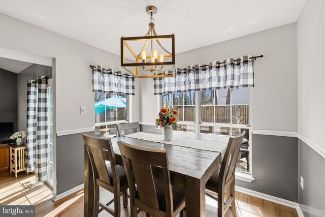 14693 STRATFORD DR, Woodbridge, VA 22193