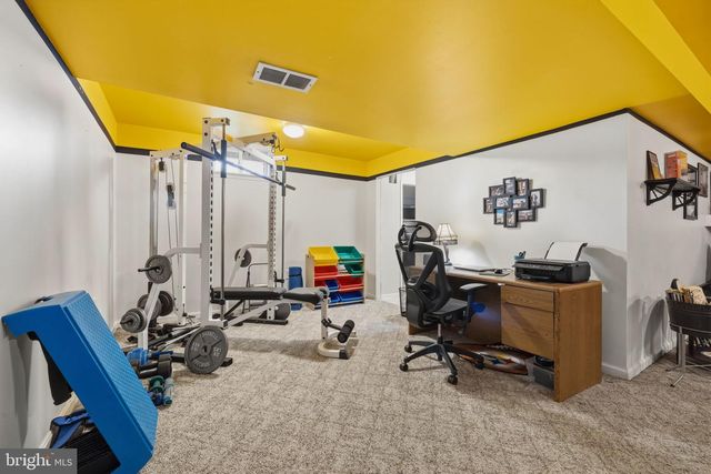 14693 STRATFORD DR, Woodbridge, VA 22193