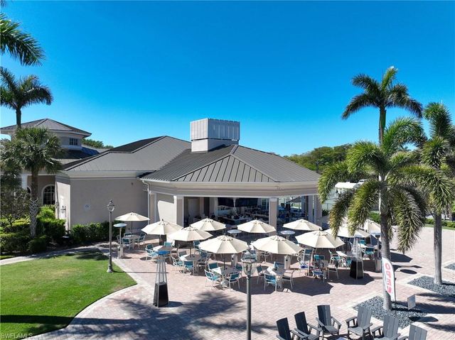 1865 Les Chateaux BLVD 303, Naples, FL 34109