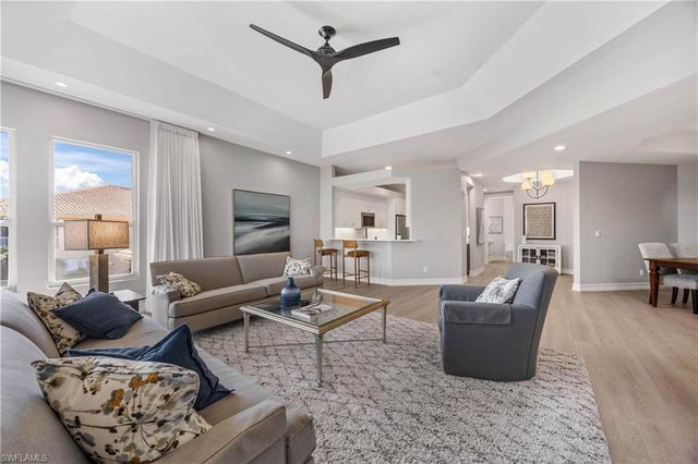 1865 Les Chateaux BLVD 303, Naples, FL 34109