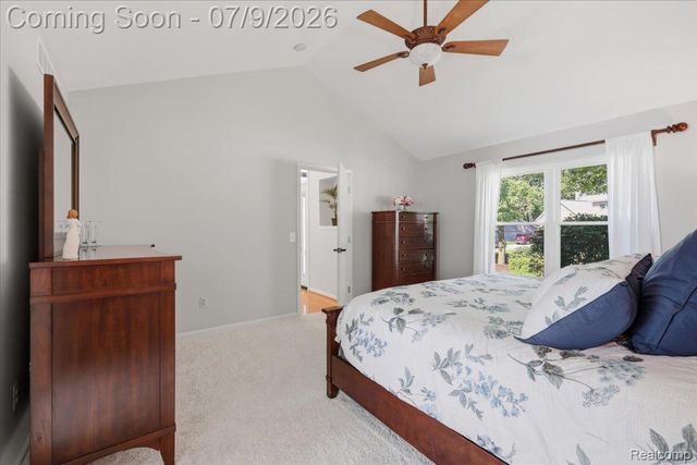 3180 Viking Drive, Commerce Charter Township, MI 48390