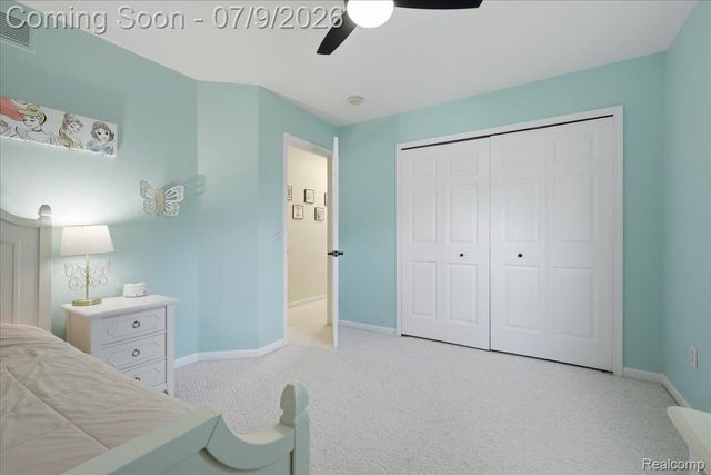 3180 Viking Drive, Commerce Charter Township, MI 48390