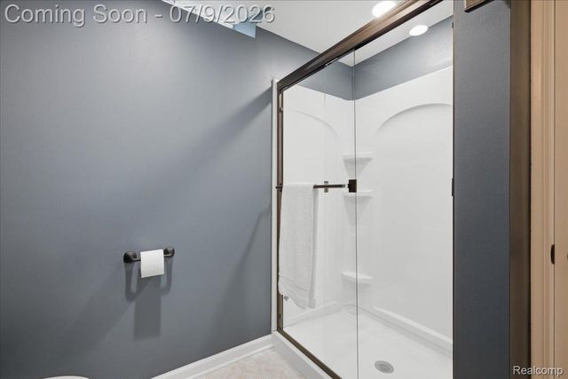 3180 Viking Drive, Commerce Charter Township, MI 48390