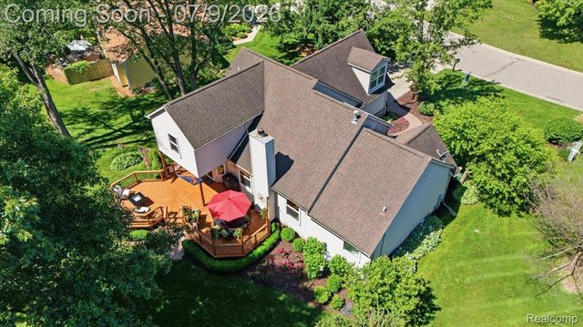 3180 Viking Drive, Commerce Charter Township, MI 48390